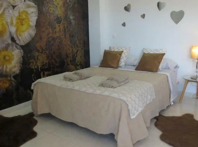 Golden Dreams & Perfect For *****