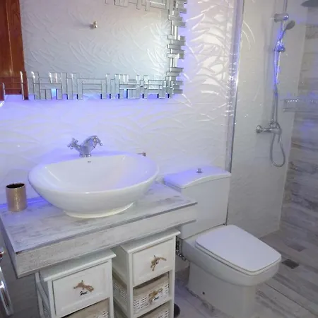 Golden Dreams & Perfect For ***** *