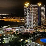 Golden Dreams & Perfect For ***** Apartamento